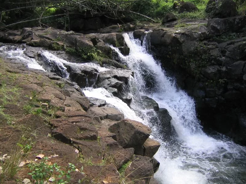 Hoopii Falls